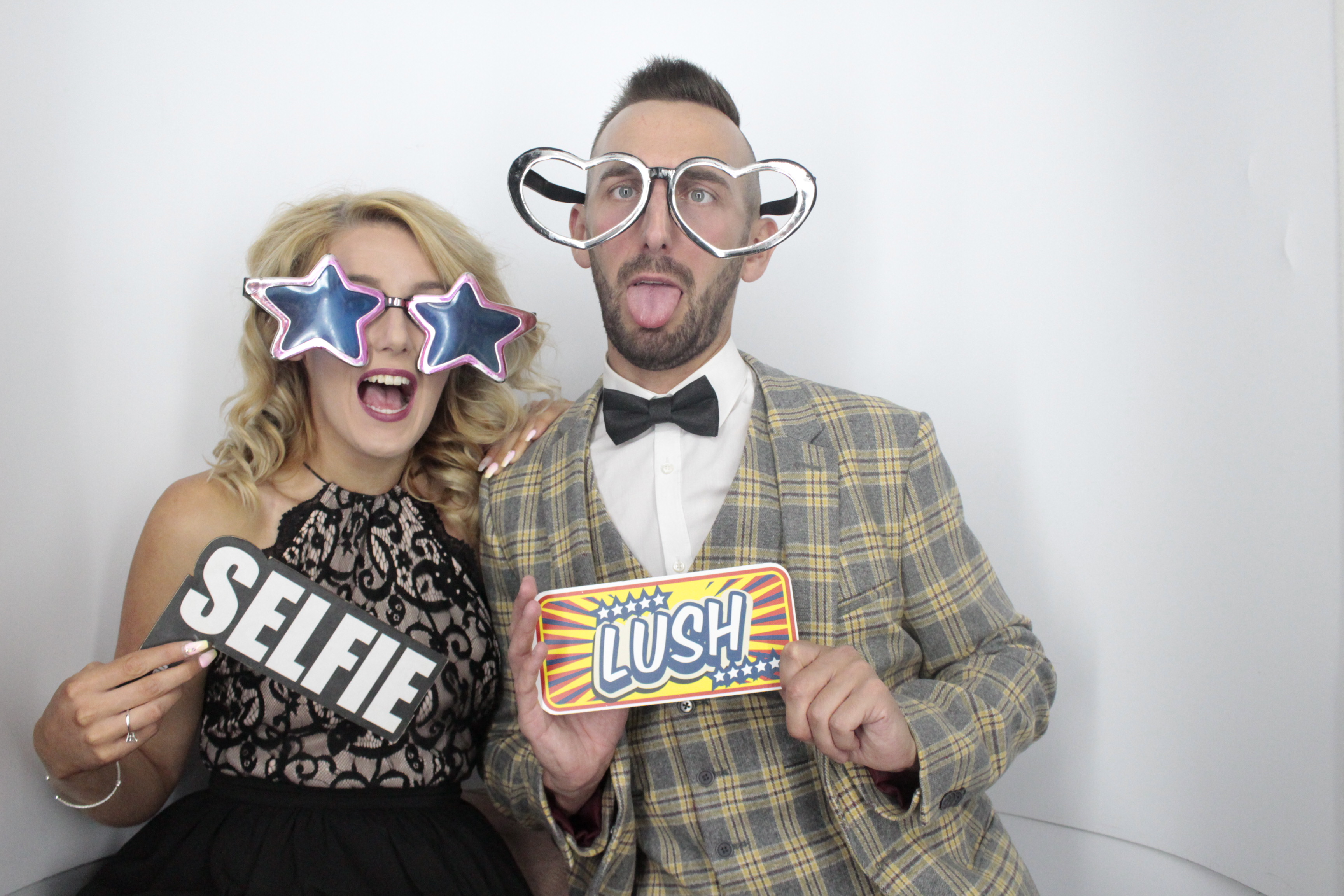 Kim & Andy's Wedding | View more photos from the event at gallery.myphotoboothexperience.co.uk/u/MyPhotoBoothExperienceLtd/Kim-Andys-Wedding